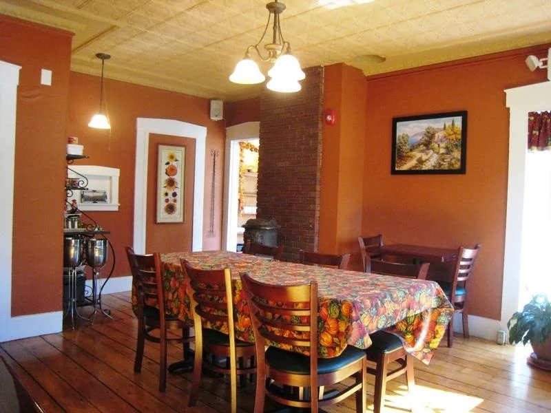 Photo of 52 Upper