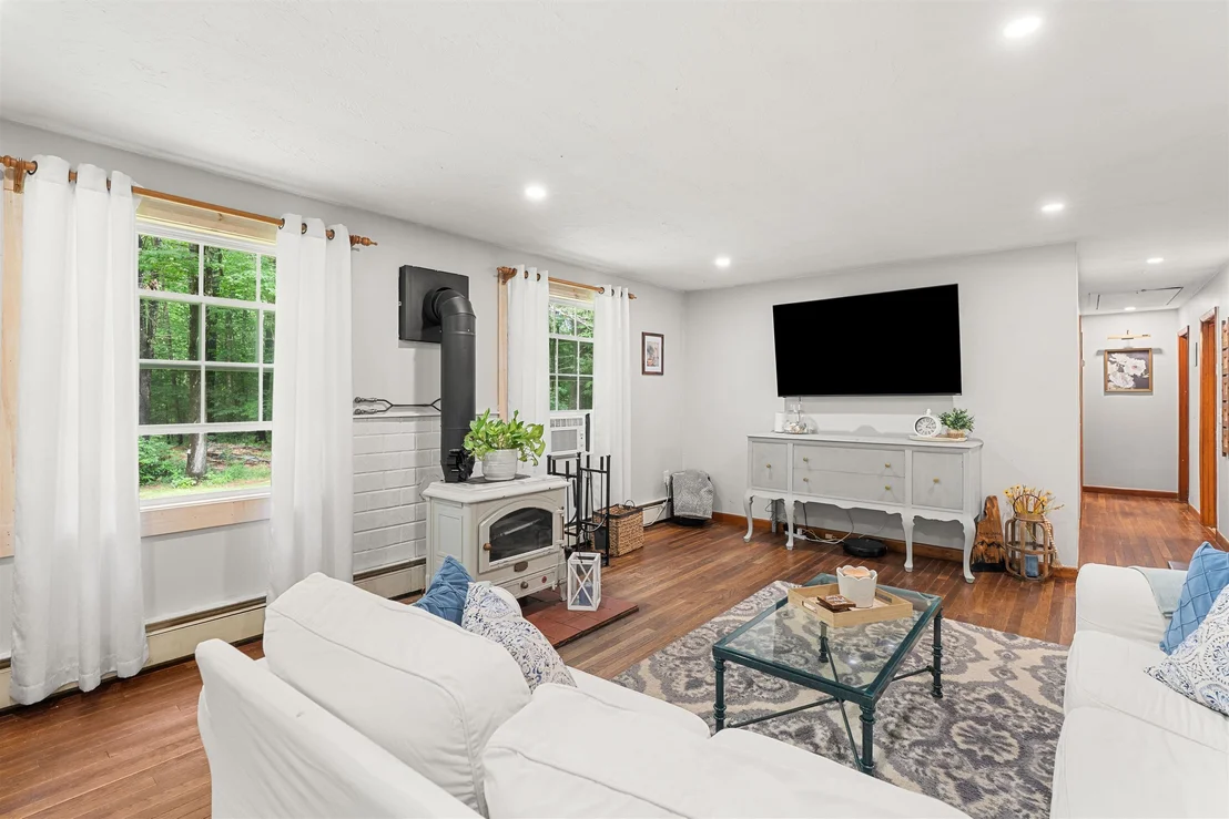Photo of 13 Barnard Hill
