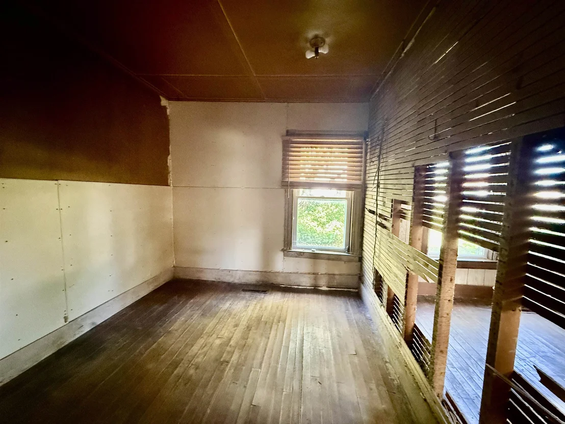 Photo of 127 Cherry