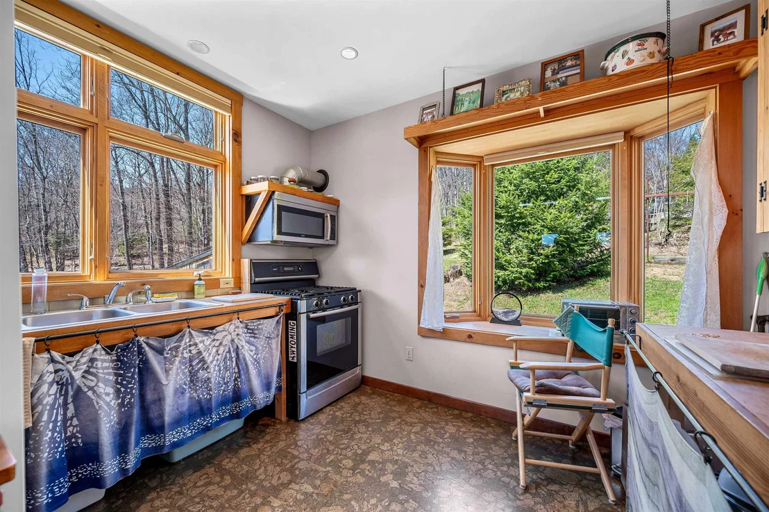 Photo of 29 Schoolhouse Brook
