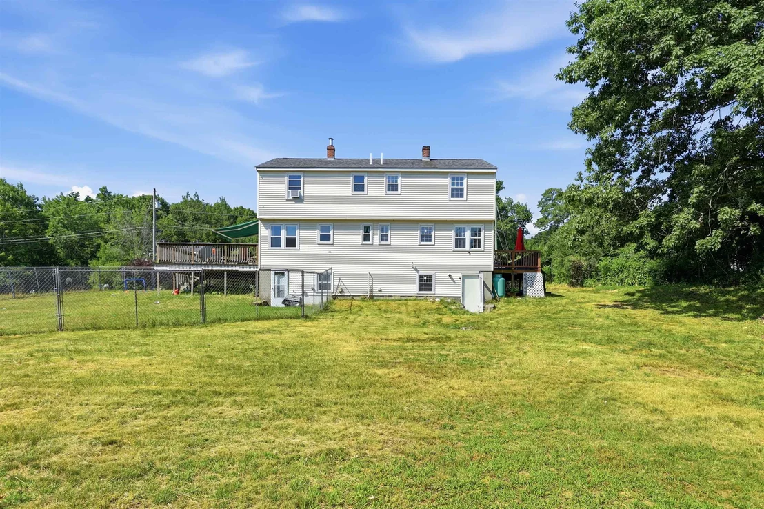 Photo of Unit L at 17 Juniper