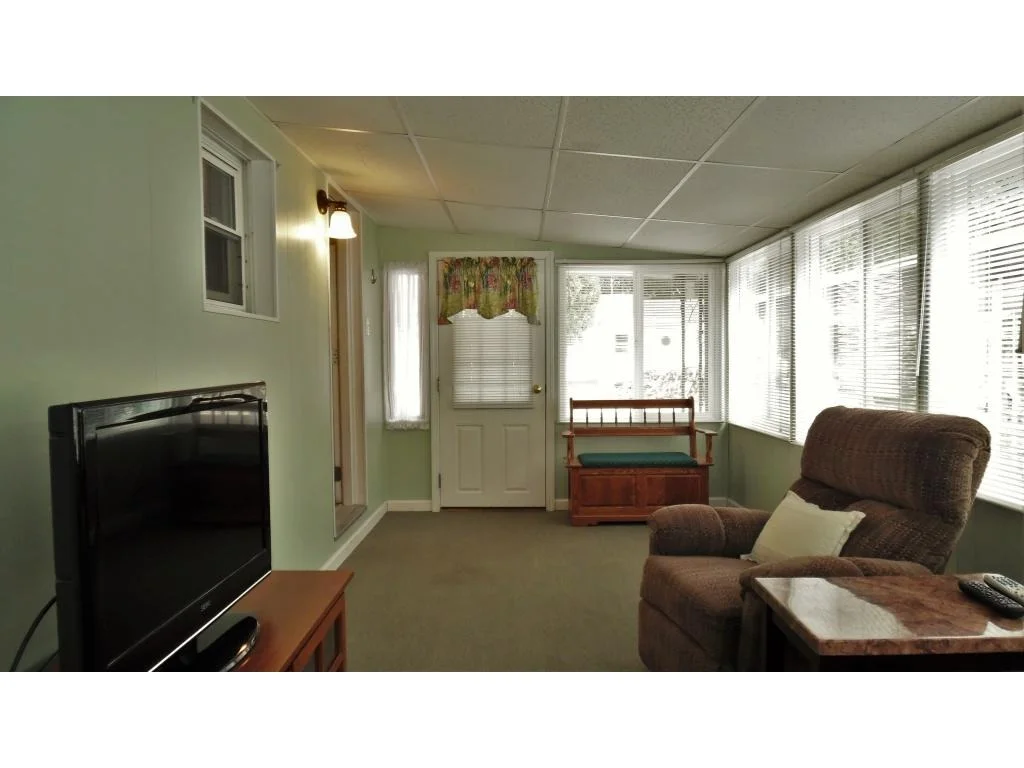 Photo of 235 Robin Hood Dr