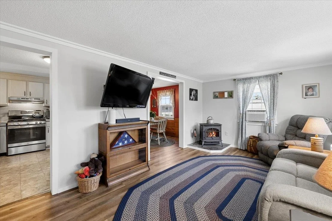 Photo of 246 Hill