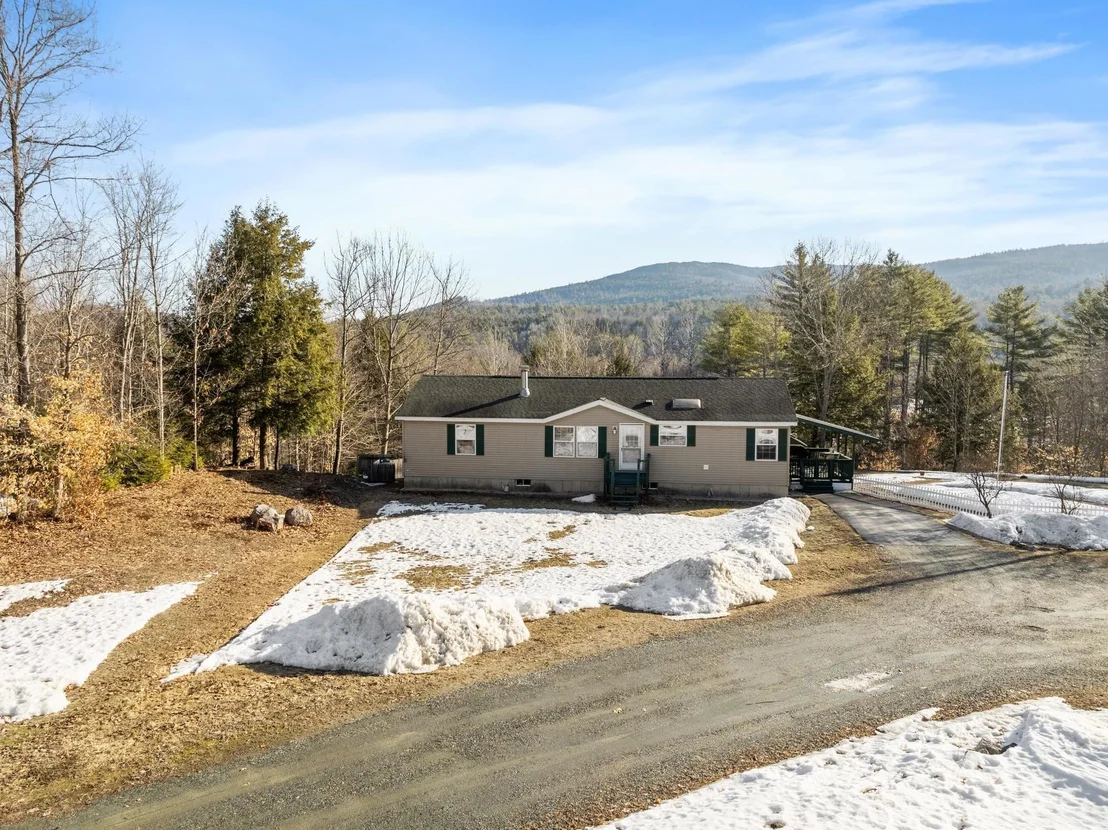 Photo of 168 Eagle Pond