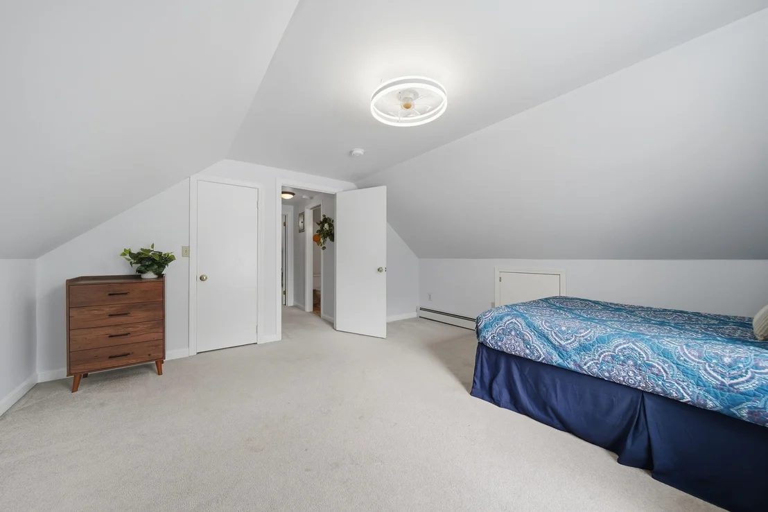Photo of 76 Granite