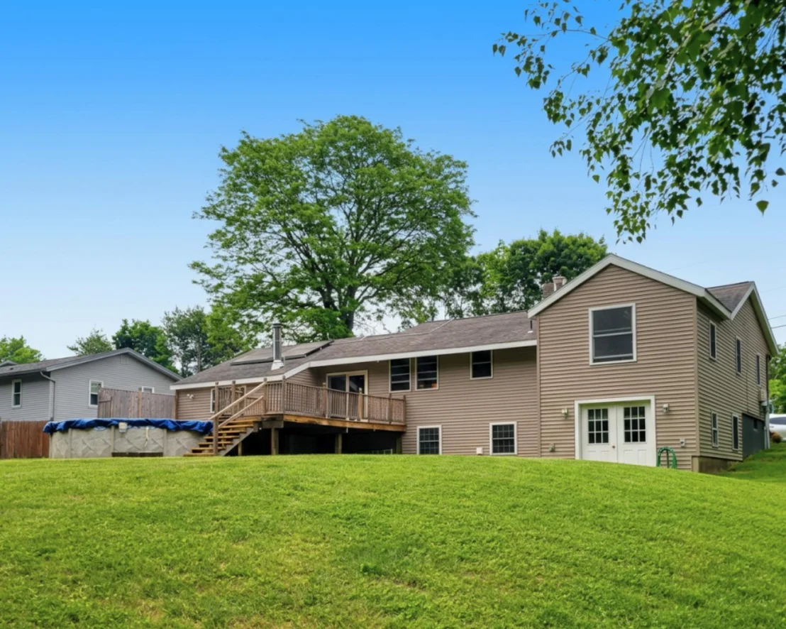 Photo of 110 Tuttle