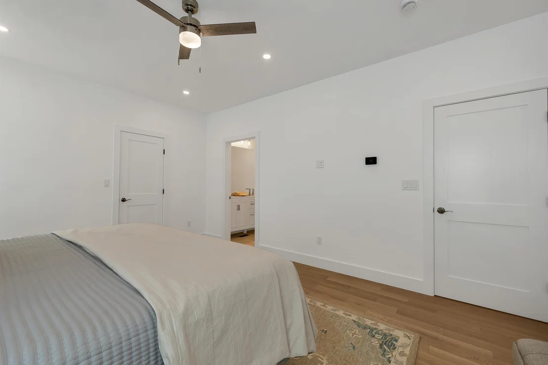 Photo of 1341 Cherry Valley