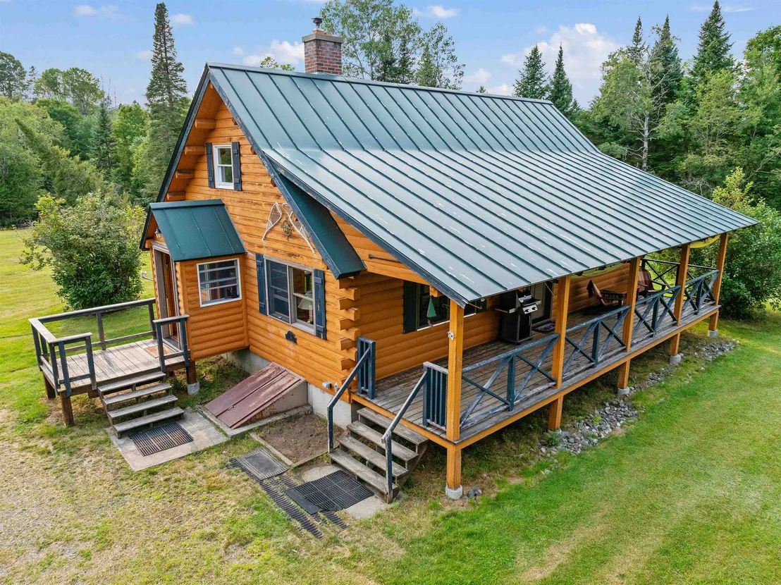 Photo of 44 Dubeau