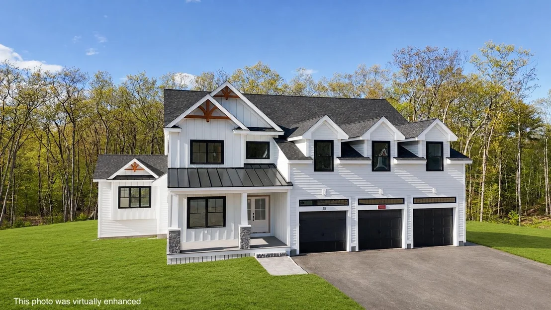 Photo of Unit LOT8 at 38 Signature