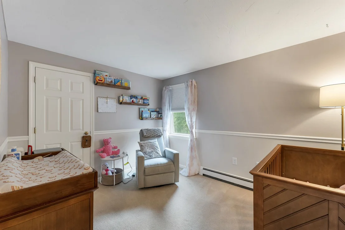 Photo of 27 Oakmont