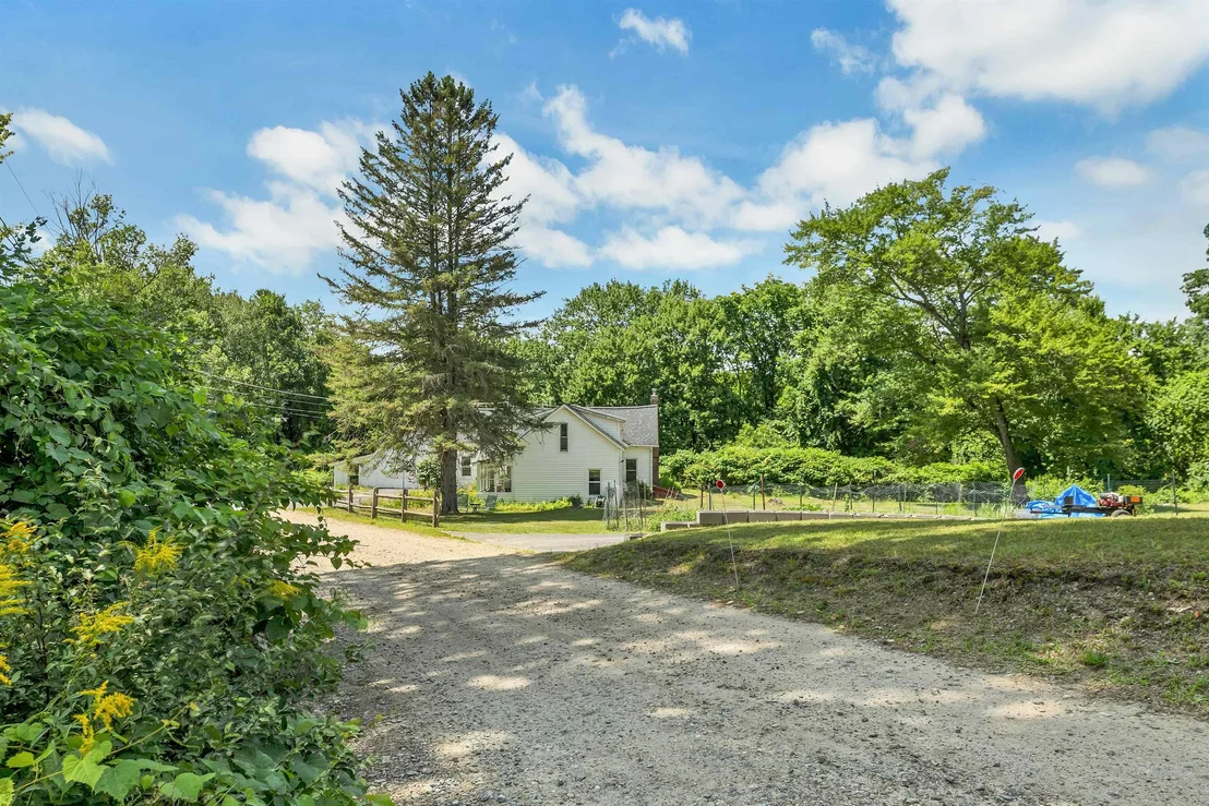 Photo of 11 Lepage