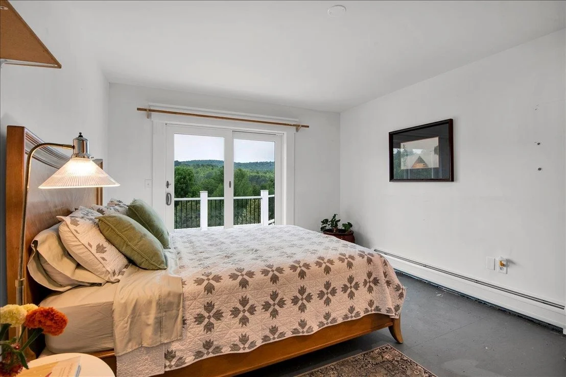Photo of 3173 Brook