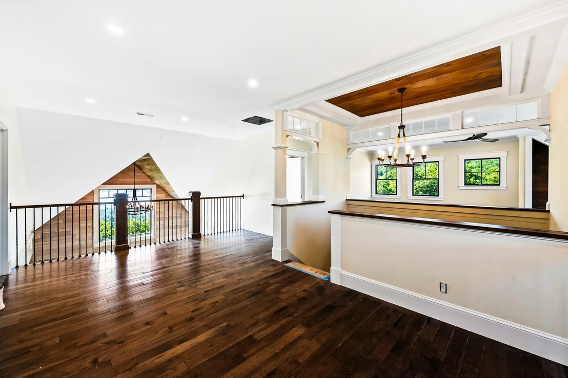 Photo of 4 Skyline