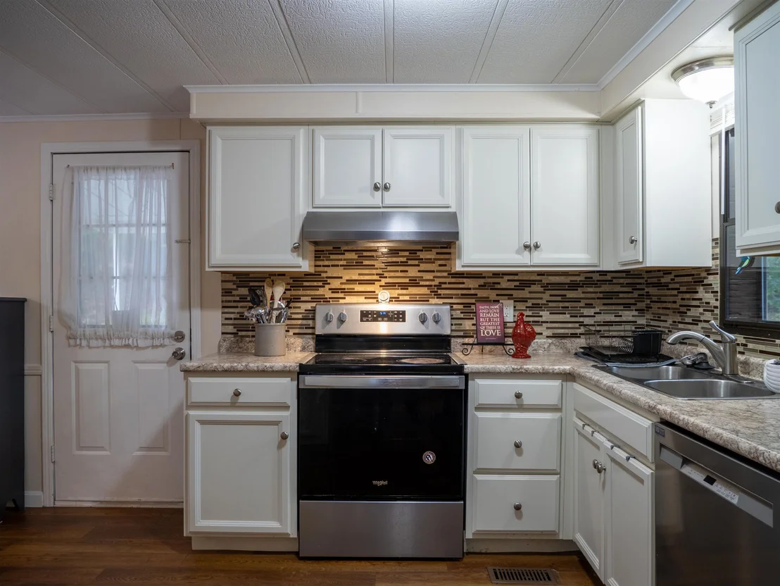 Photo of 52 Monadnock