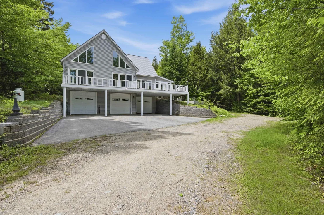 Photo of 299 Cloutier