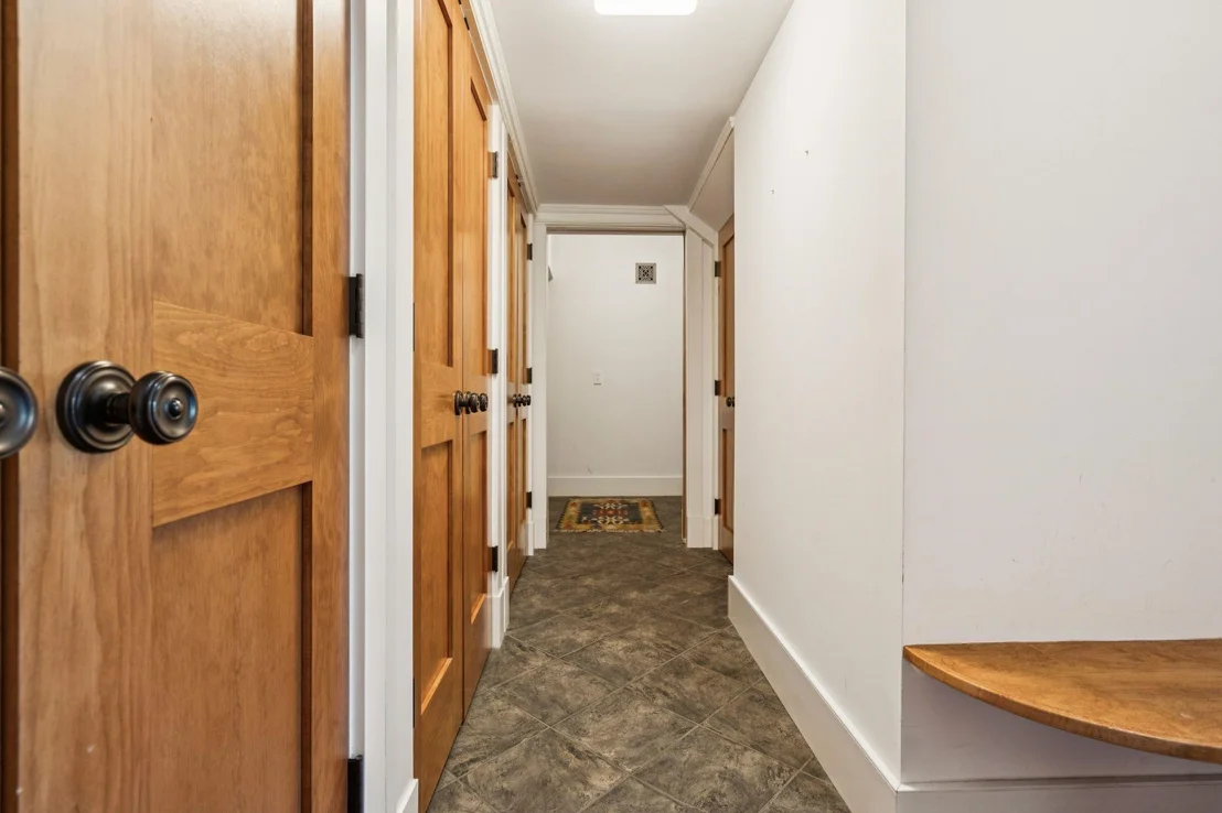 Photo of 12 Lakeview