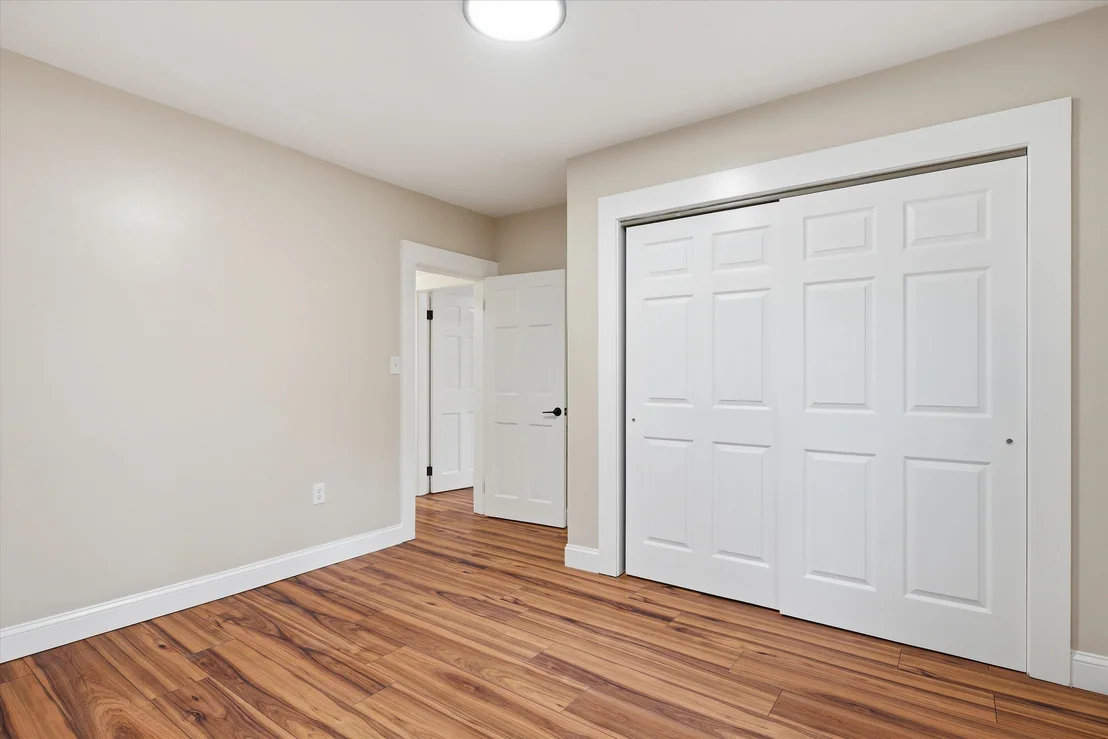 Photo of 293 Lawrence