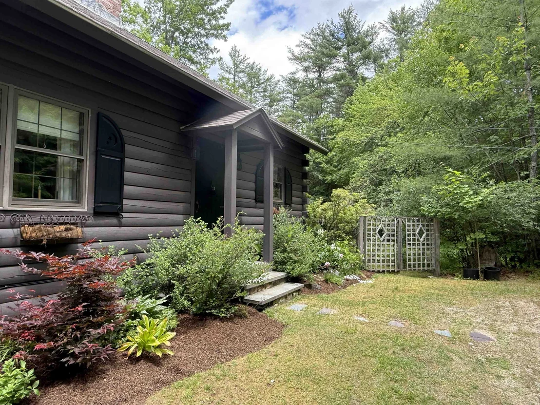Photo of 38 Old Jaffrey