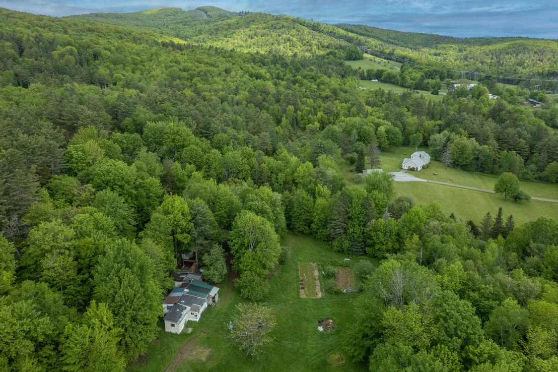 Photo of 929 933 W Bath