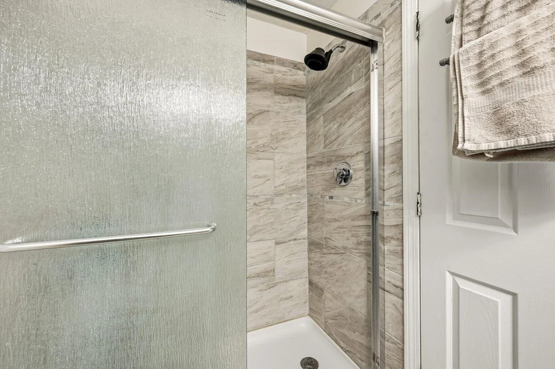 Photo of 29 Hemlock