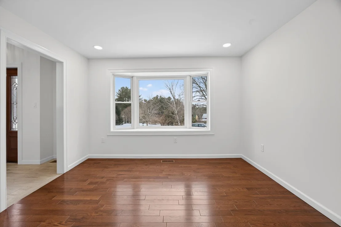 Photo of 166 Londonderry