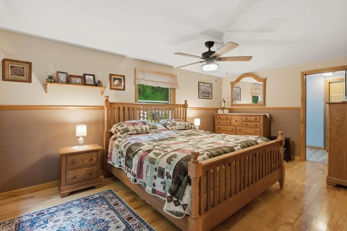 Photo of 87 B Hill