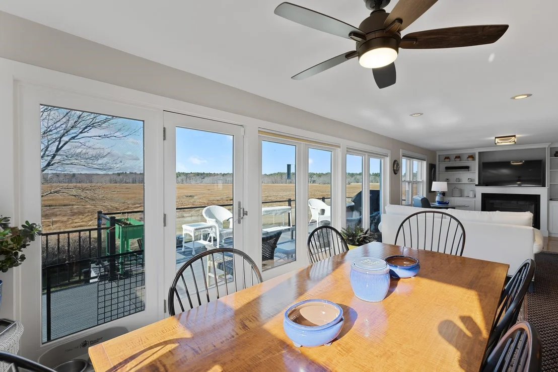 Photo of 1643 Ocean