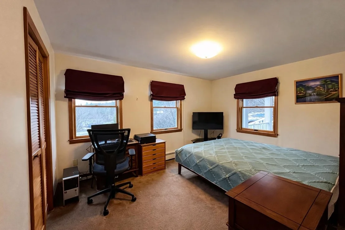 Photo of 82 Stark