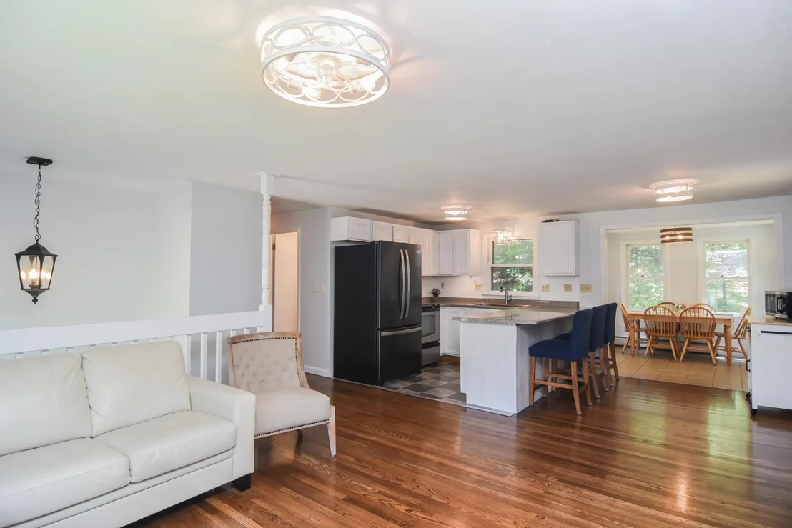 Photo of 3 Greenleaf