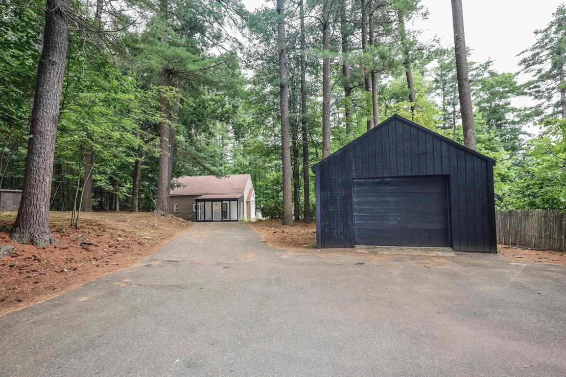 Photo of 112 Gilson