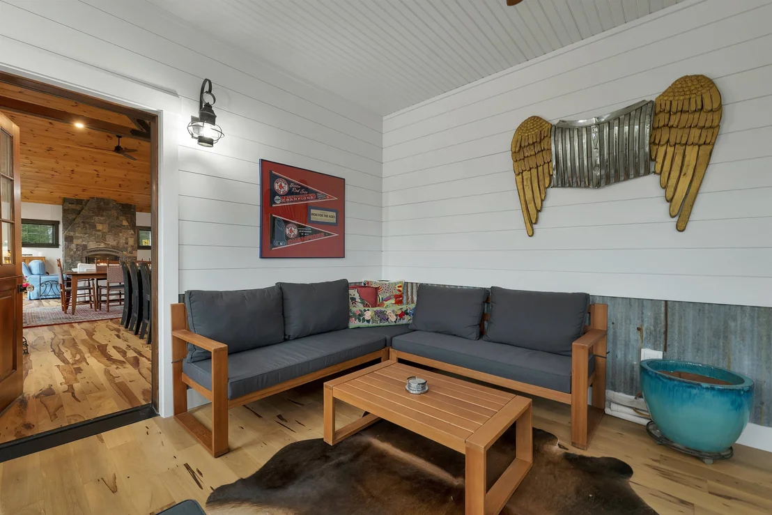 Photo of 22 Cascade Ridge