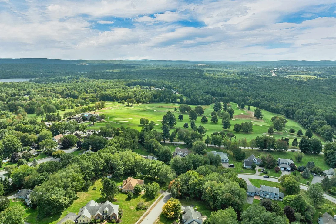 Photo of 27 Oakmont
