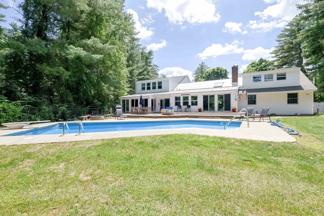 Photo of 15 Pinewood