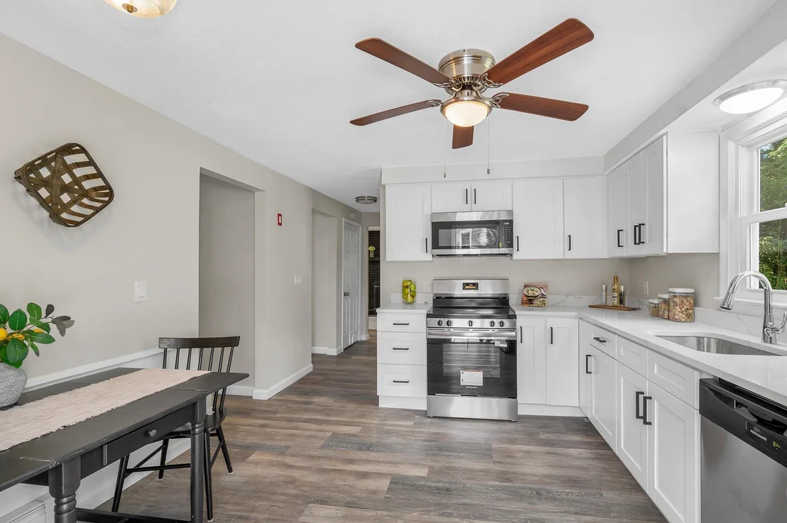 Photo of 172 Warner Hill