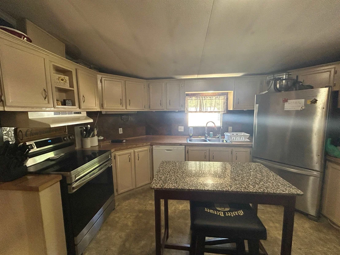 Photo of 49 Limestone