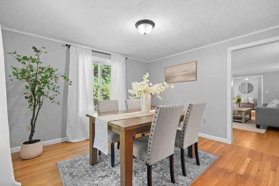 Photo of 23 Middle Dunstable