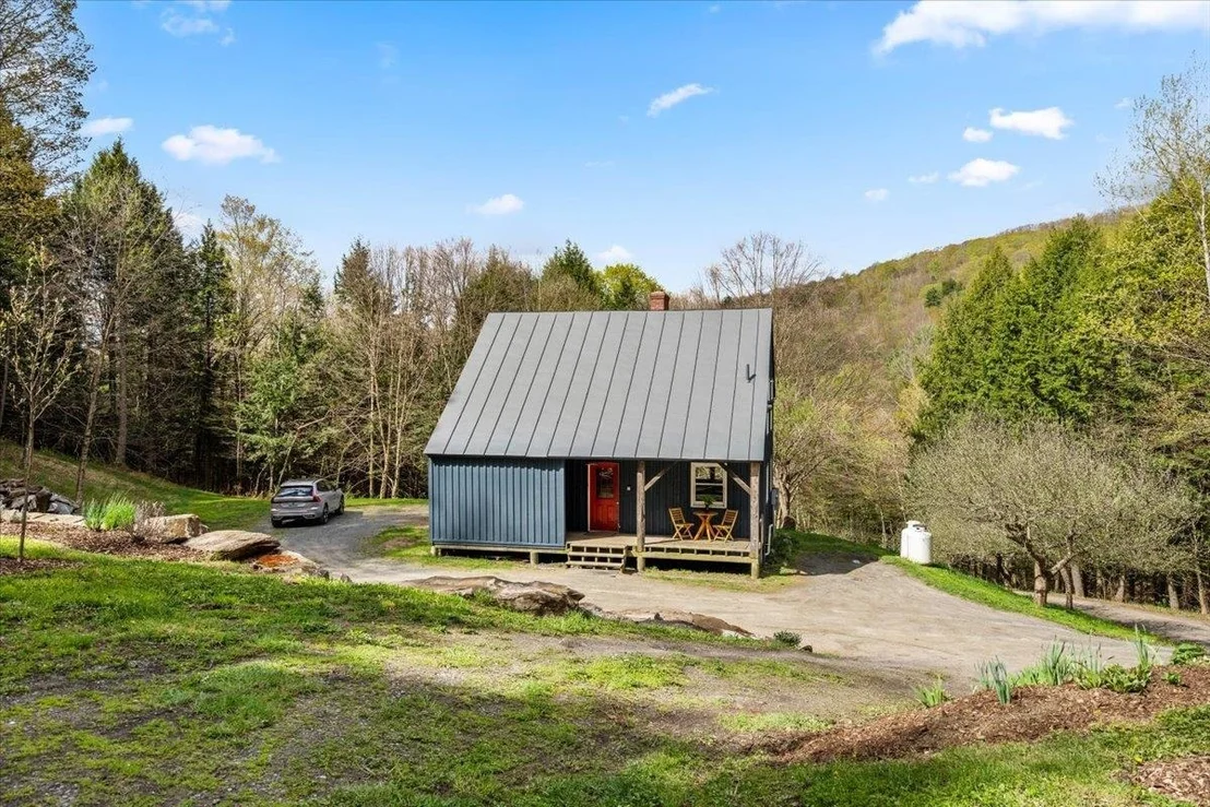 Photo of 278 Spring