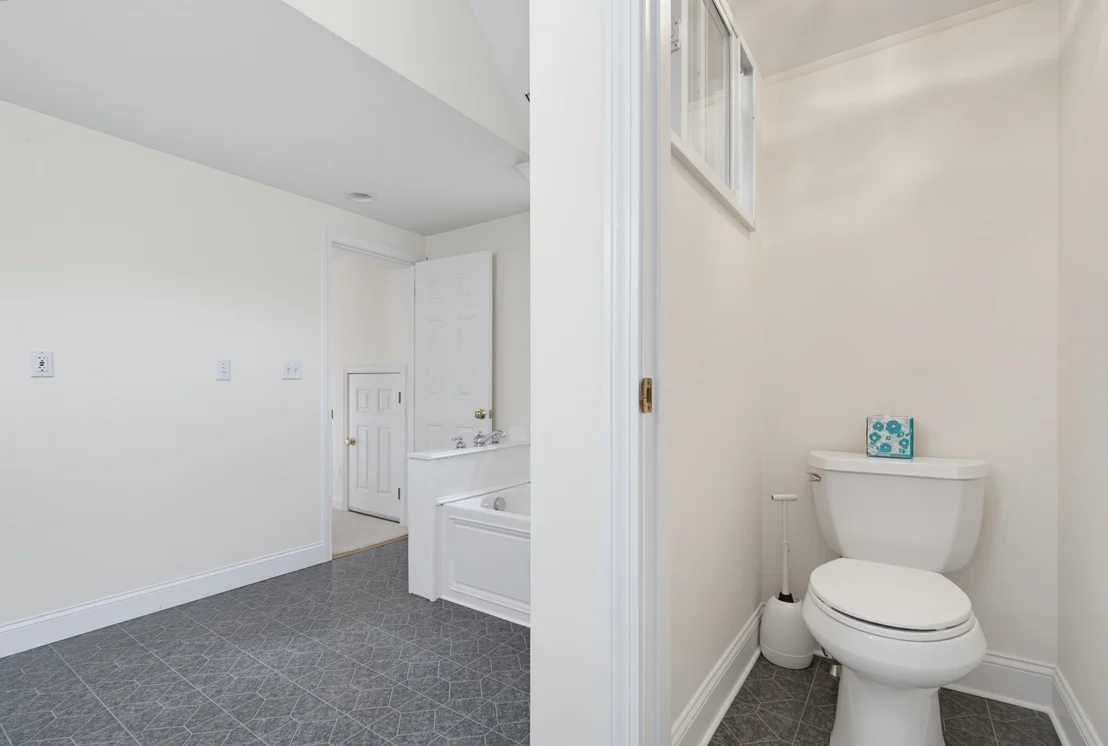 Photo of 35 Pleasant