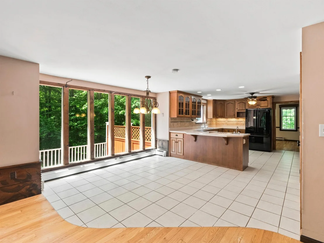 Photo of 35 Sawyer