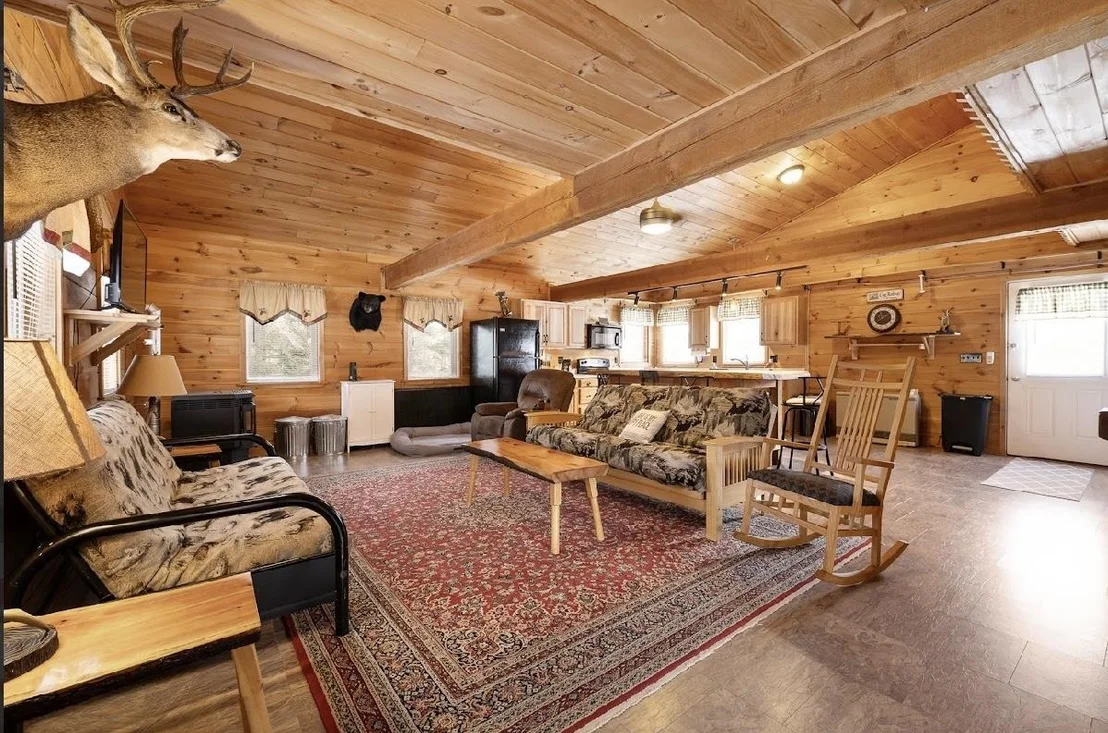 Photo of 2142 Halls Stream