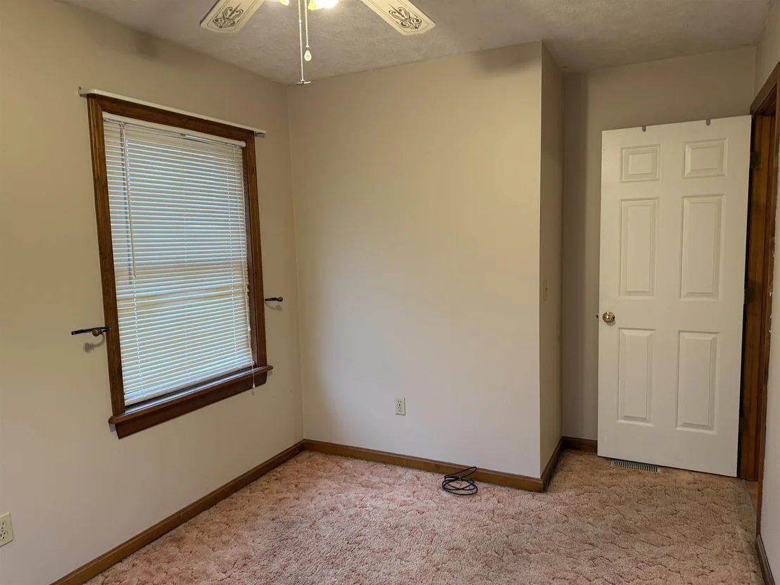 Photo of 2459 Highgate