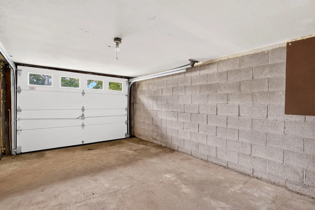 Photo of 16 Beverly