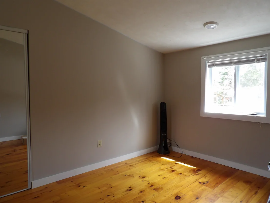 Photo of 76 Meadowview