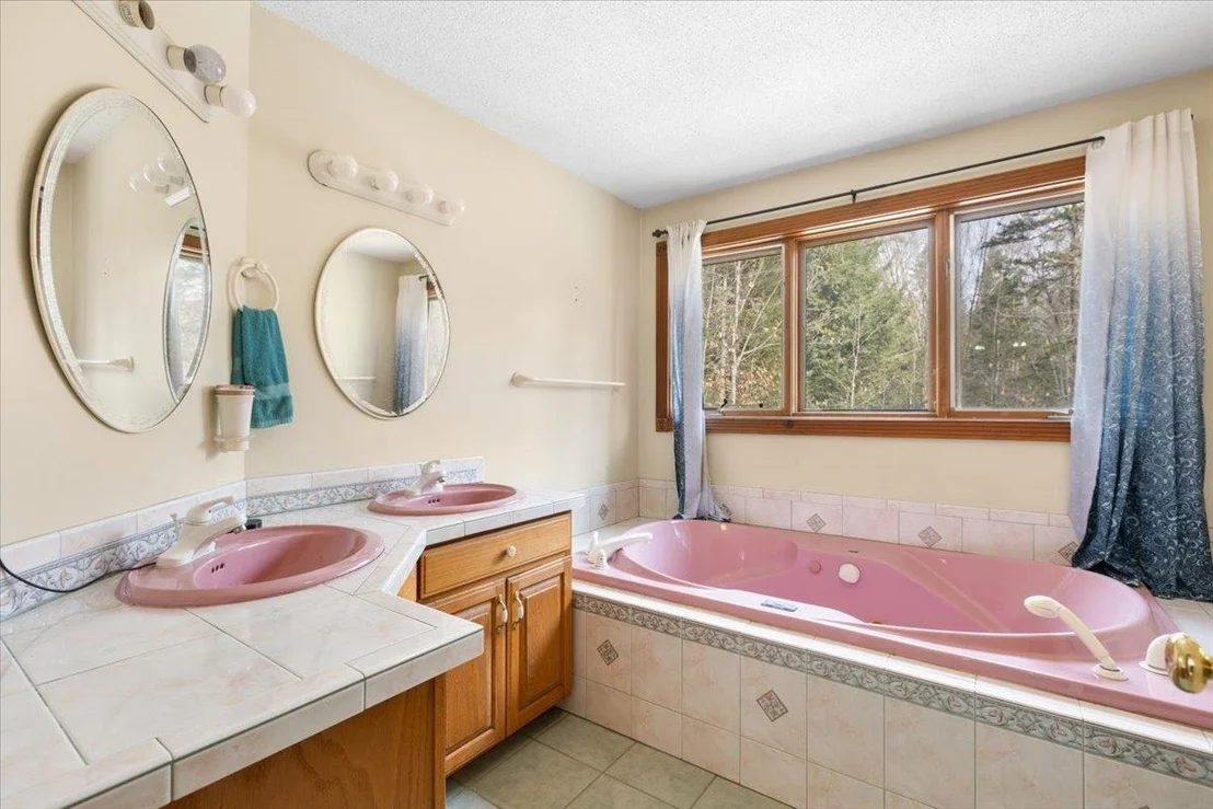 Photo of 99 Whitefield