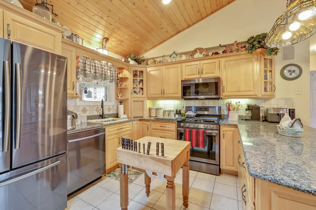 Photo of 348 Maple