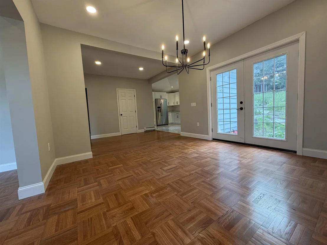 Photo of 723 Third