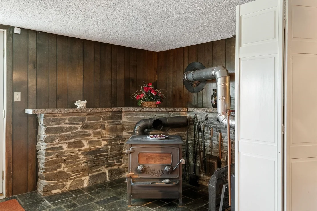 Photo of 210 McLeod