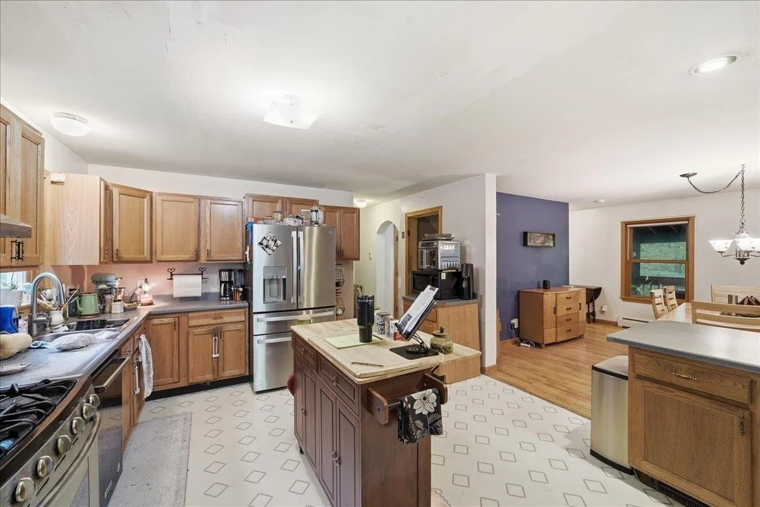 Photo of 13 Broadview