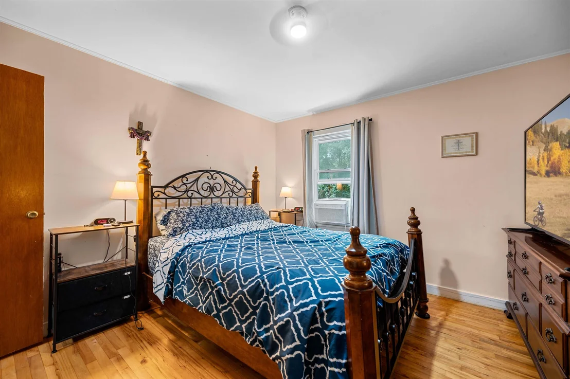 Photo of 18 Maplewood