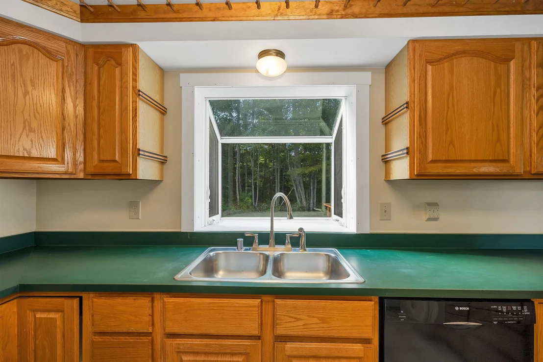 Photo of 952 Plains